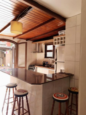 Apartamento com pátio e anexo exclusivo